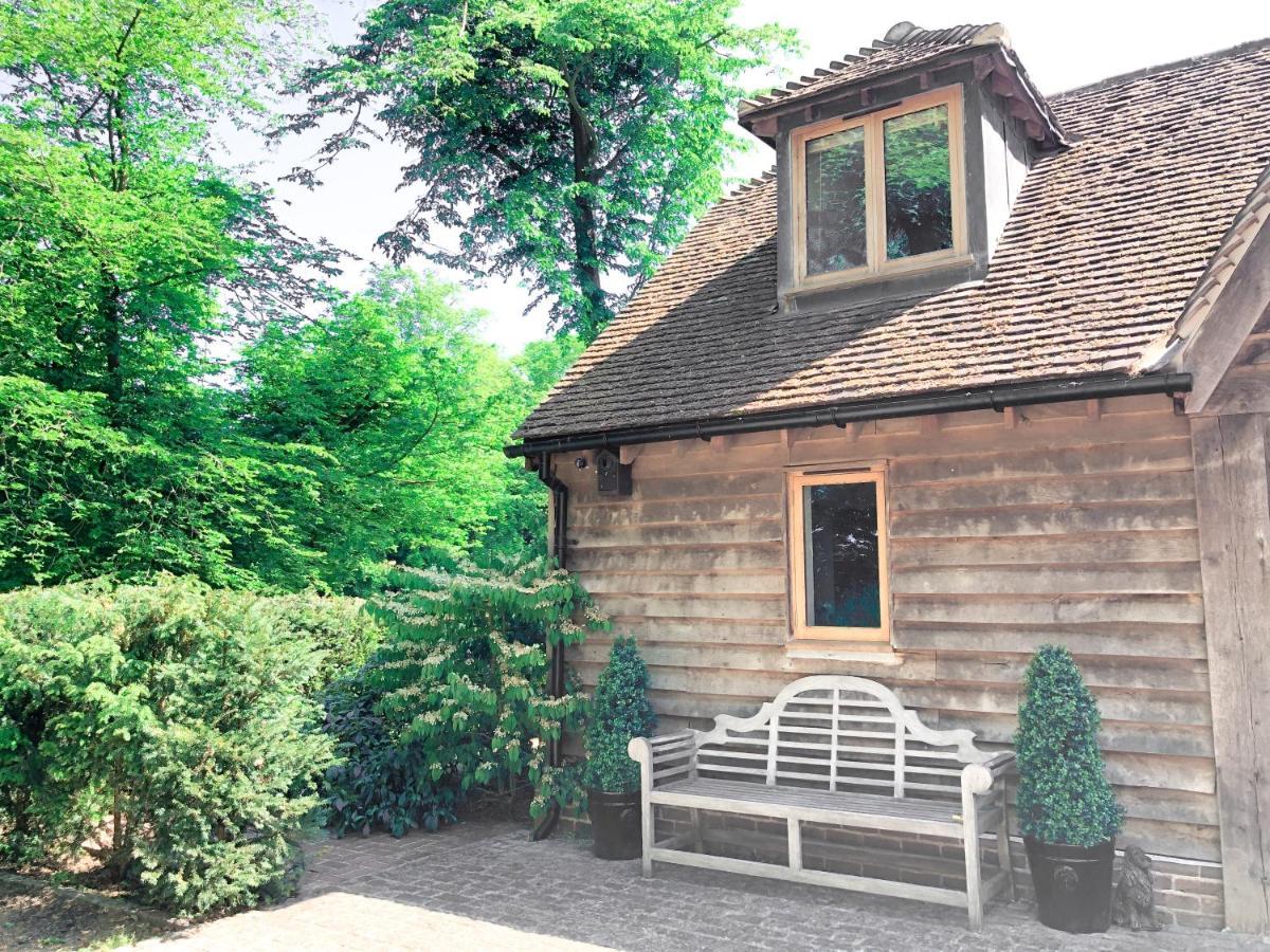 Hertford Barn Conversion ภายนอก รูปภาพ