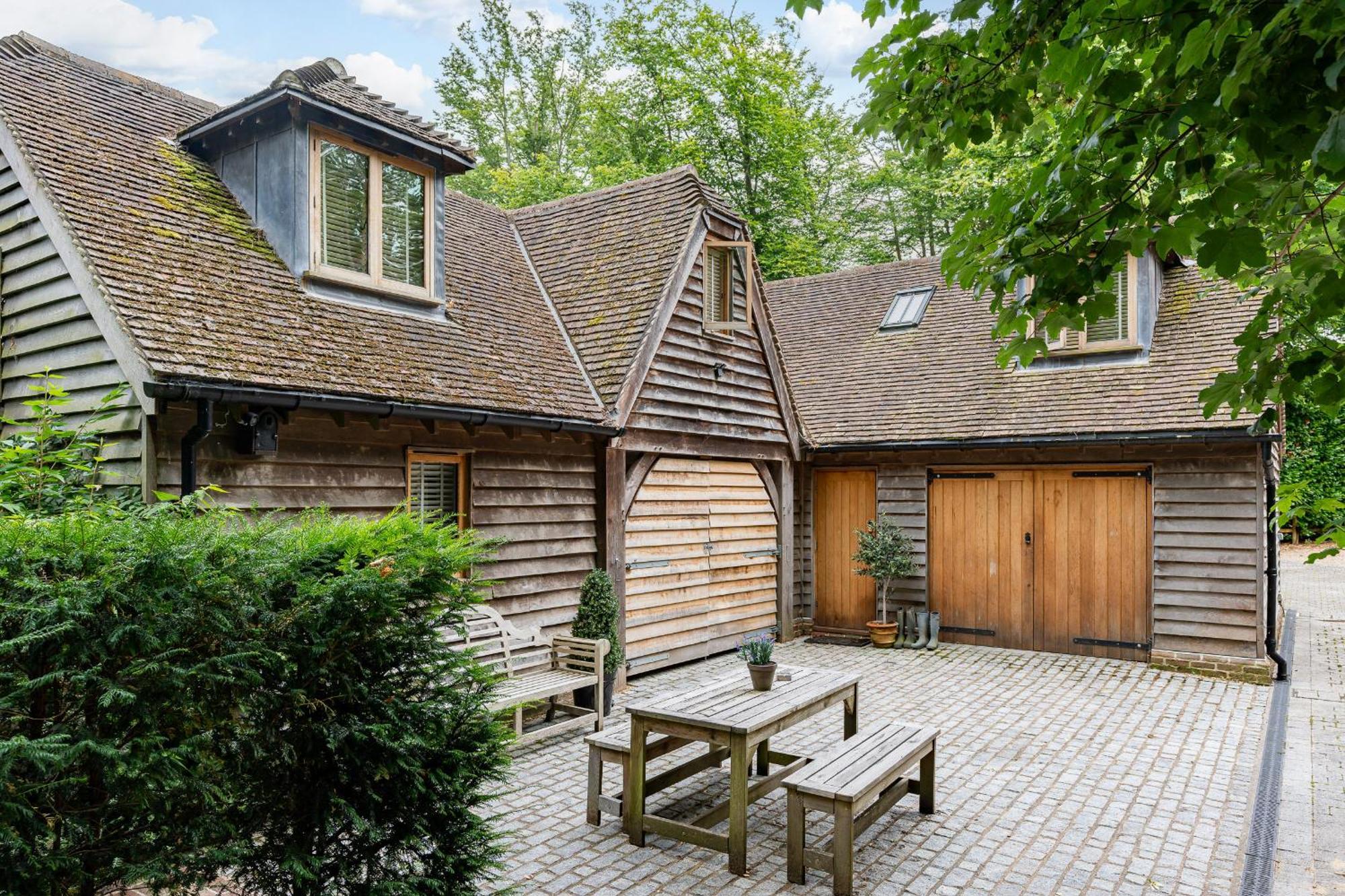 Hertford Barn Conversion ภายนอก รูปภาพ